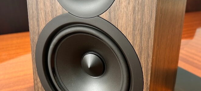 Kompakte Lautsprecher ohne Kompromisse – Die Acoustic Energy AE100²