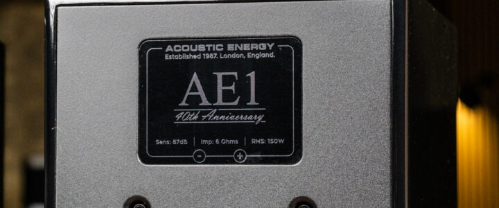 Klein, brutal gut, legendär: Die Acoustic Energy AE1 40th Anniversary verblüfft selbst Profis